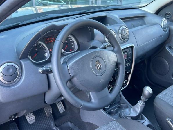Renault Duster I с пробегом 2014 года, цена 890 000 рублей, 100702 км, внедорожник, Автокод Объявления