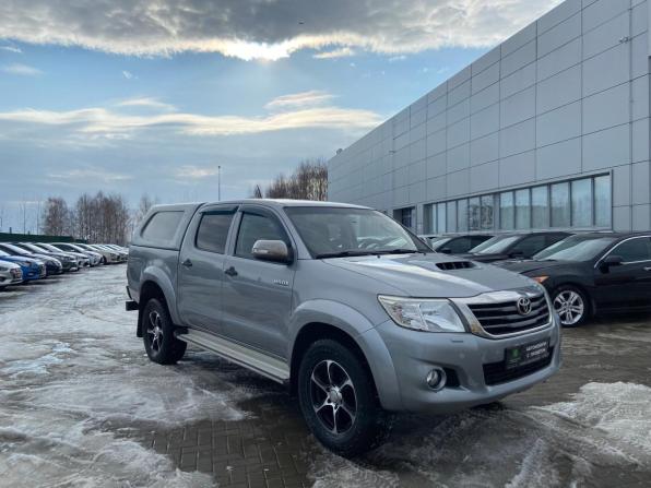Toyota Hilux VII Рестайлинг с пробегом 2014 года, цена 2 600 000 рублей, 251639 км, пикап, Автокод Объявления