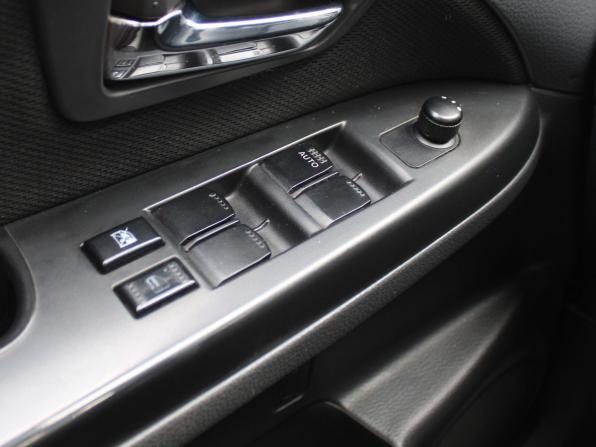 Suzuki SX4 I (Classic) Рестайлинг с пробегом 2010 года, цена 769 000 рублей, 150206 км, хэтчбек, Автокод Объявления