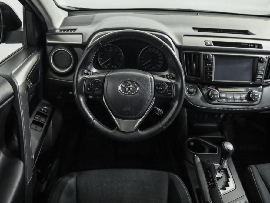 Toyota RAV4 IV (XA40) Рестайлинг Санкт-Петербург  - изображение 12