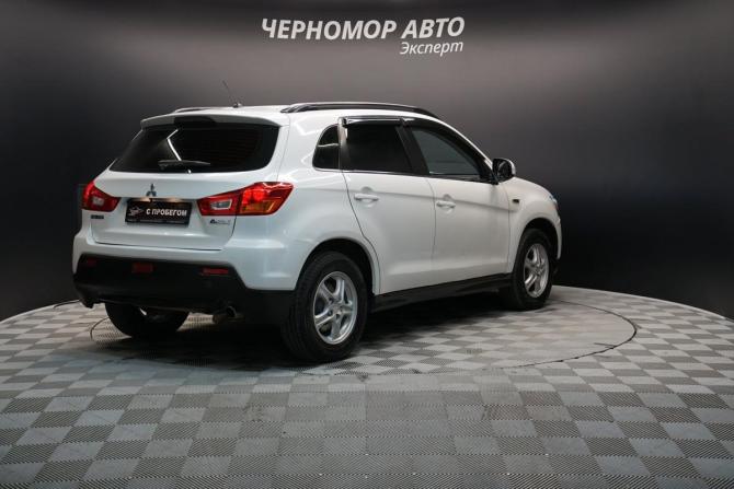 Mitsubishi ASX I с пробегом 2011 года, цена 972 000 рублей, 255706 км, внедорожник, Автокод Объявления