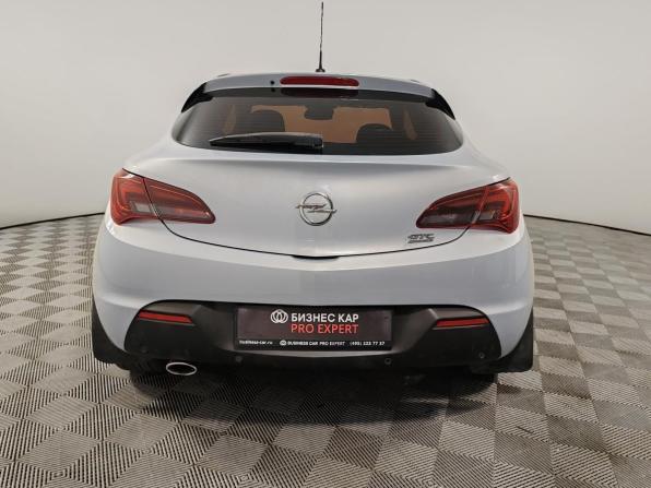 Opel Astra J Рестайлинг с пробегом 2011 года, цена 685 000 рублей, 173132 км, хэтчбек, Автокод Объявления