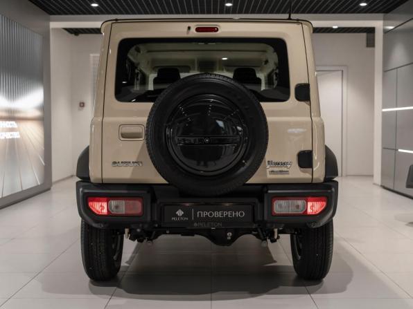 Suzuki Jimny IV с пробегом 2025 года, цена 4 400 000 рублей, 25 км, внедорожник, Автокод Объявления