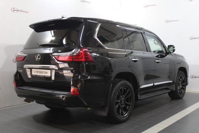 Lexus LX III Рестайлинг 2 с пробегом 2015 года, цена 6 100 000 рублей, 143408 км, внедорожник, Автокод Объявления