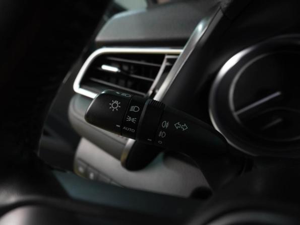 Toyota Camry VIII (XV70) с пробегом 2021 года, цена 3 199 000 рублей, 93774 км, седан, Автокод Объявления