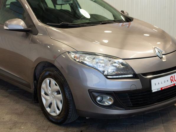Renault Megane III Рестайлинг с пробегом 2013 года, цена 905 000 рублей, 159390 км, хэтчбек, Автокод Объявления