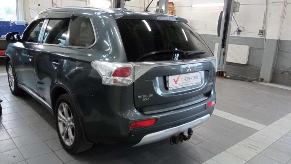 Mitsubishi Outlander III Рестайлинг Санкт-Петербург  - изображение 4