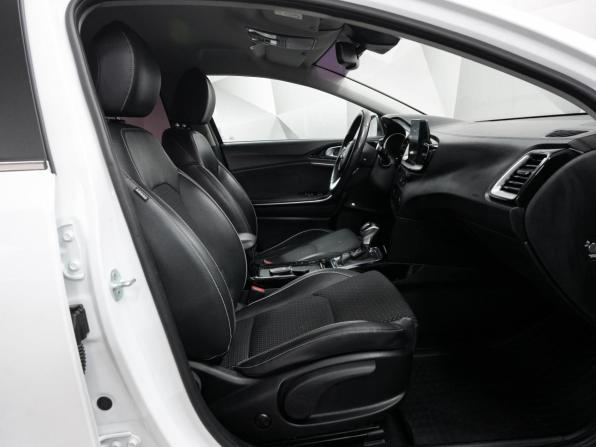 Kia Ceed III с пробегом 2019 года, цена 1 777 000 рублей, 83000 км, универсал, Автокод Объявления