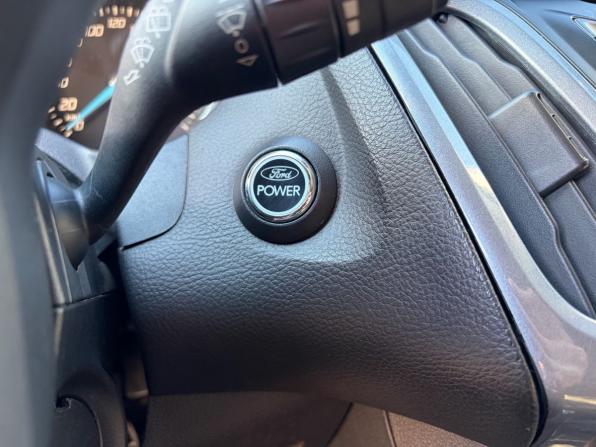 Ford Focus III с пробегом 2013 года, цена 699 000 рублей, 136036 км, хэтчбек, Автокод Объявления