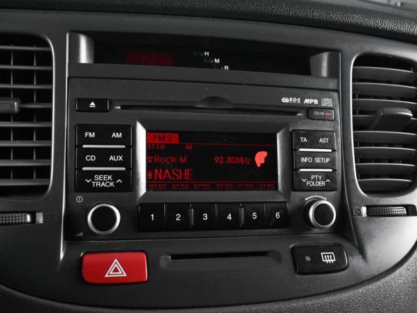Kia Rio II Рестайлинг с пробегом 2011 года, цена 699 000 рублей, 198451 км, седан, Автокод Объявления