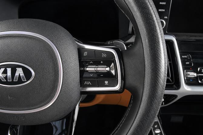 Kia Sorento IV с пробегом 2021 года, цена 3 599 000 рублей, 171000 км, внедорожник, Автокод Объявления