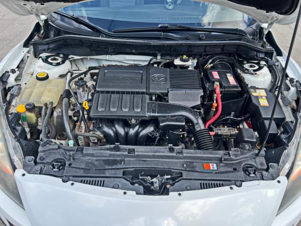 Mazda 3 II (BL) Рестайлинг с пробегом 2011 года, цена 880 000 рублей, 179081 км, седан, Автокод Объявления