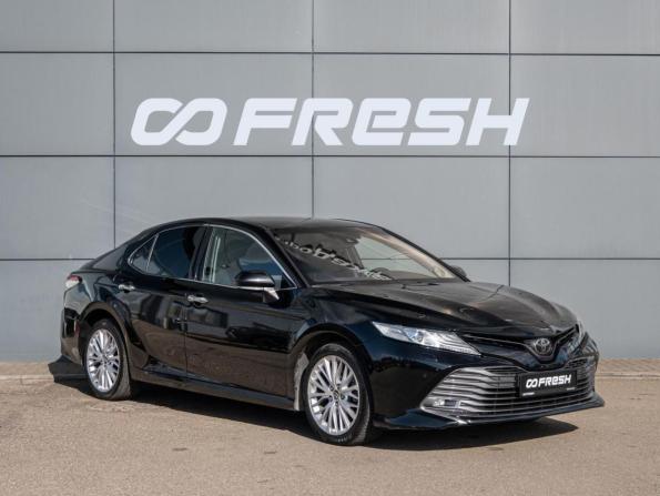 Toyota Camry VIII (XV70) с пробегом 2019 года, цена 2 745 000 рублей, 121041 км, седан, Автокод Объявления
