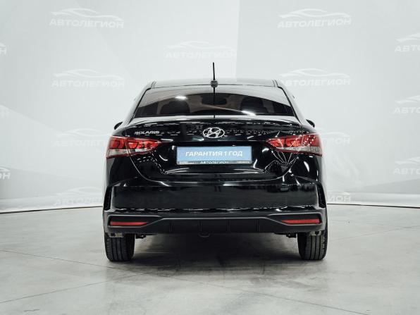 Hyundai Solaris II Рестайлинг с пробегом 2020 года, цена 1 370 000 рублей, 68000 км, седан, Автокод Объявления