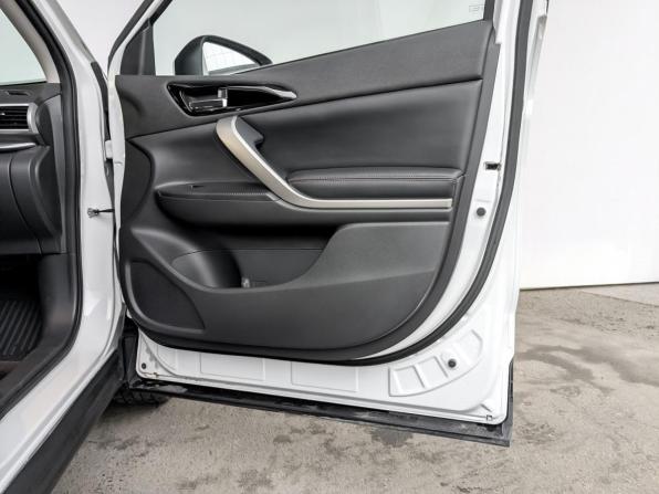Mitsubishi Eclipse Cross I Рестайлинг с пробегом 2022 года, цена 2 690 000 рублей, 6000 км, внедорожник, Автокод Объявления