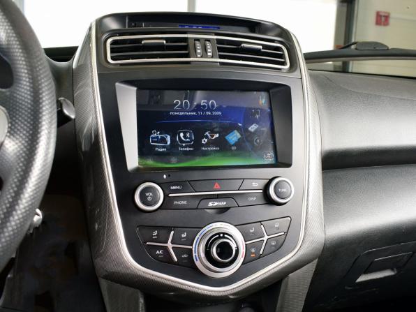 Lifan X60 I Рестайлинг 2 с пробегом 2017 года, цена 799 995 рублей, 102451 км, внедорожник, Автокод Объявления