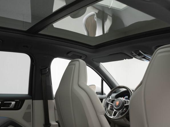 Porsche Cayenne III с пробегом 2019 года, цена 7 690 000 рублей, 77423 км, внедорожник, Автокод Объявления