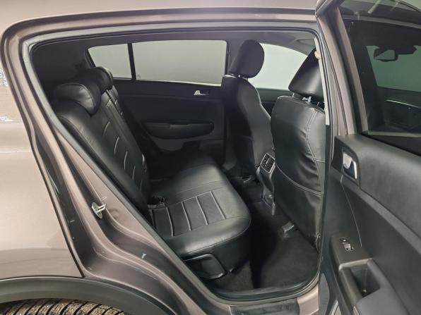 Kia Sportage IV Рестайлинг с пробегом 2019 года, цена 1 949 000 рублей, 106134 км, внедорожник, Автокод Объявления