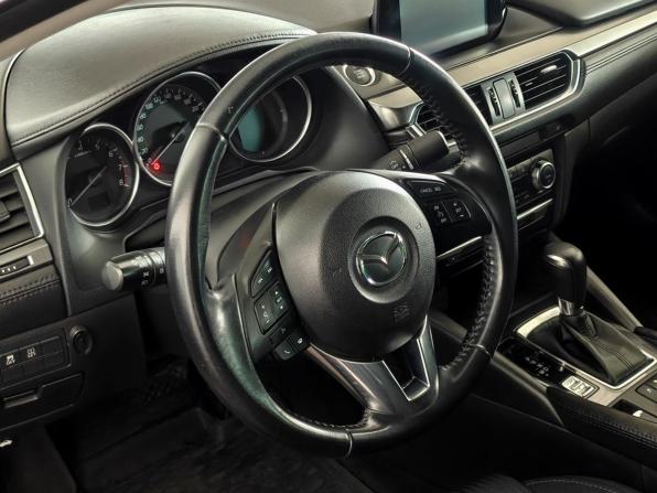 Mazda 6 III (GJ) Рестайлинг с пробегом 2016 года, цена 1 895 000 рублей, 97560 км, седан, Автокод Объявления