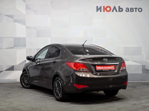 Hyundai Solaris I Рестайлинг с пробегом 2015 года, цена 990 000 рублей, 98292 км, седан, Автокод Объявления