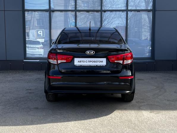 Kia Rio III Рестайлинг с пробегом 2015 года, цена 1 089 000 рублей, 75748 км, седан, Автокод Объявления
