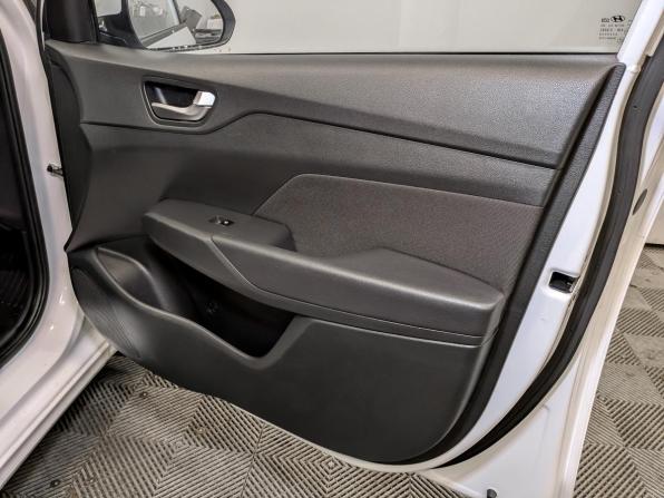 Hyundai Solaris II Рестайлинг с пробегом 2022 года, цена 1 560 000 рублей, 82468 км, седан, Автокод Объявления