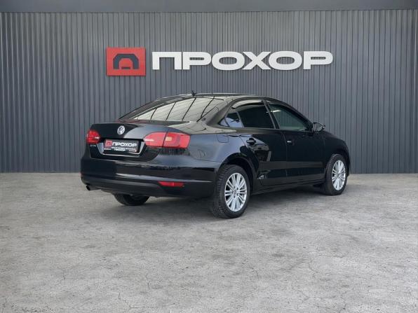 Volkswagen Jetta VI с пробегом 2014 года, цена 1 387 000 рублей, 92778 км, седан, Автокод Объявления