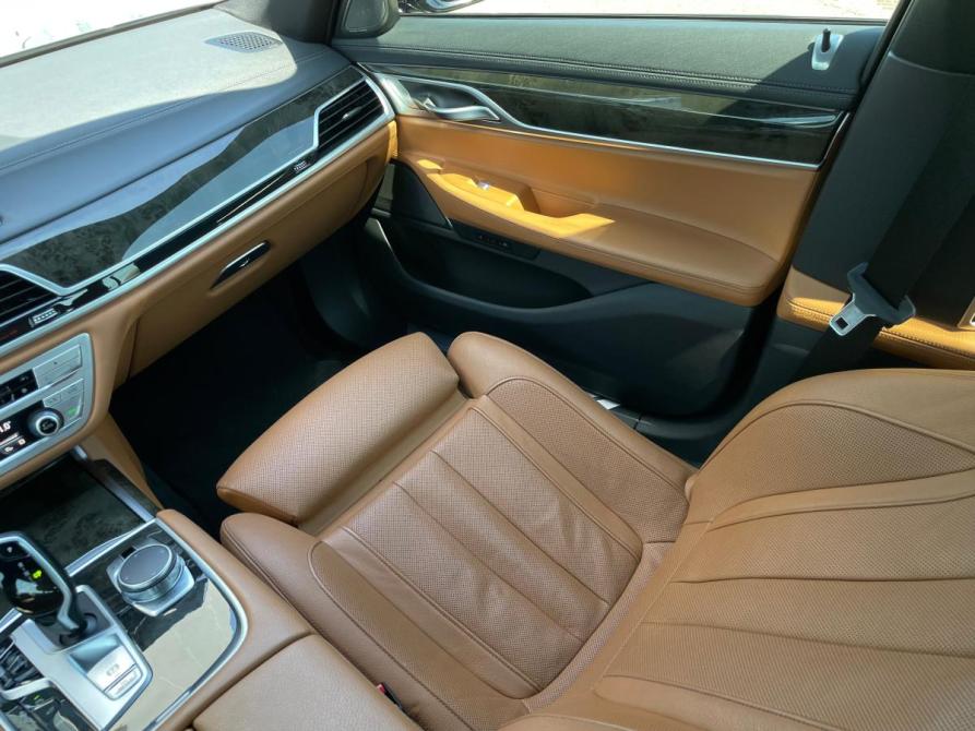 BMW 7 серии VI (G11/G12) Рестайлинг Краснодар  - изображение 14
