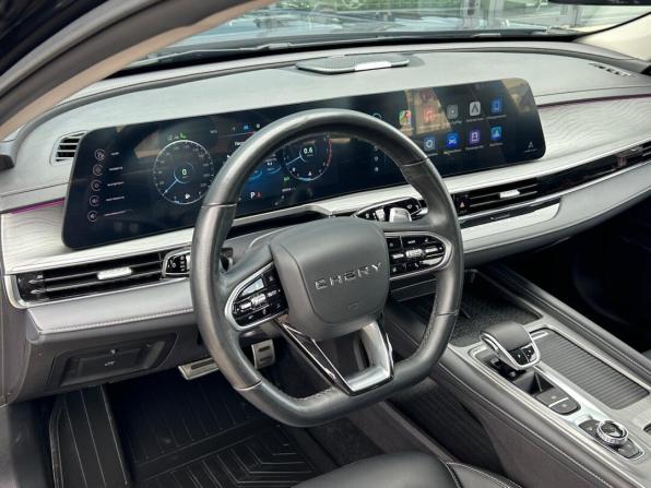 Chery Arrizo 8 с пробегом 2023 года, цена 2 010 000 рублей, 40044 км, седан, Автокод Объявления