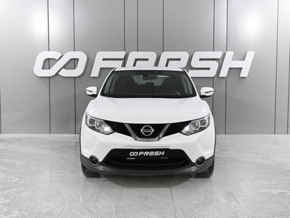 Nissan Qashqai II с пробегом 2018 года, цена 1 829 000 рублей, 69838 км, внедорожник, Автокод Объявления