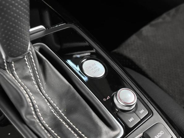 Audi A7 I (4G) Рестайлинг с пробегом 2016 года, цена 3 349 000 рублей, 93026 км, лифтбек, Автокод Объявления