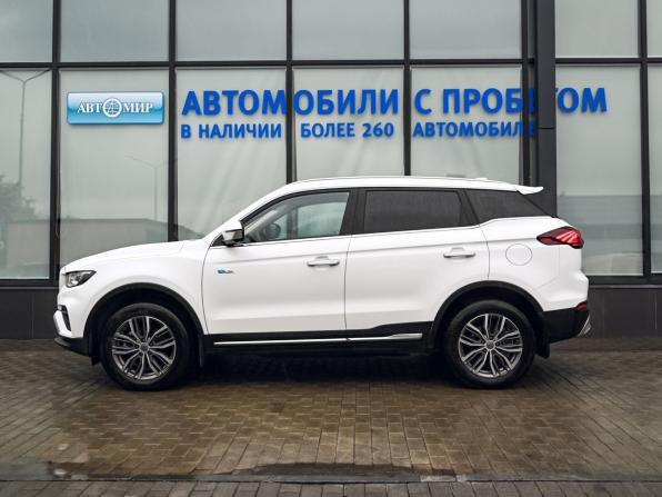 Geely Atlas Pro с пробегом 2022 года, цена 1 975 000 рублей, 64000 км, внедорожник, Автокод Объявления