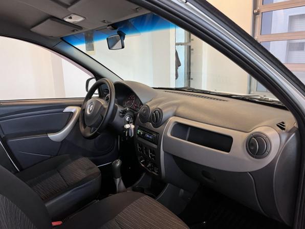 Renault Sandero I с пробегом 2013 года, цена 470 000 рублей, 236812 км, хэтчбек, Автокод Объявления