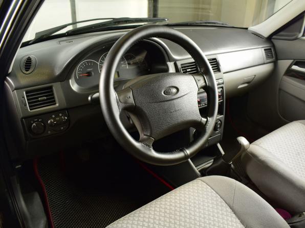 Lada (ВАЗ) Priora I с пробегом 2010 года, цена 319 995 рублей, 179012 км, хэтчбек, Автокод Объявления