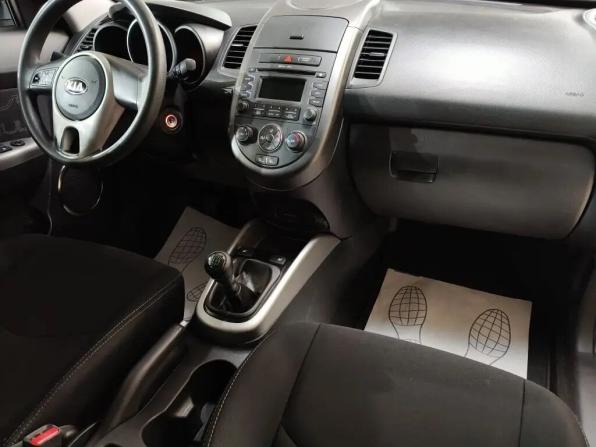 Kia Soul I Рестайлинг с пробегом 2013 года, цена 635 000 рублей, 170802 км, хэтчбек, Автокод Объявления