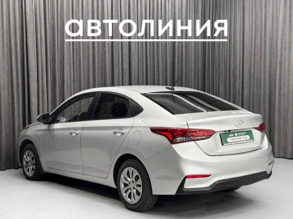 Hyundai Solaris II с пробегом 2019 года, цена 960 000 рублей, 154700 км, седан, Автокод Объявления