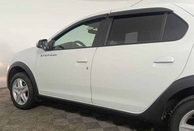 Renault Logan II Рестайлинг с пробегом 2021 года, цена 1 190 000 рублей, 95074 км, седан, Автокод Объявления