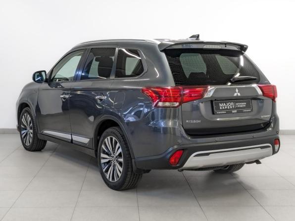 Mitsubishi Outlander III Рестайлинг 3 с пробегом 2019 года, цена 2 200 000 рублей, 151000 км, внедорожник, Автокод Объявления