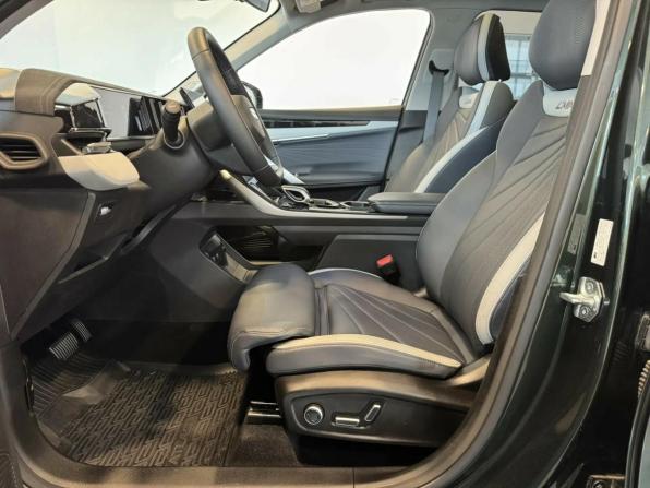 Geely Atlas II с пробегом 2024 года, цена 3 149 000 рублей, 18454 км, внедорожник, Автокод Объявления