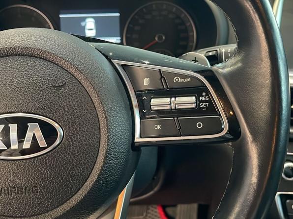 Kia Optima IV Рестайлинг с пробегом 2019 года, цена 1 810 000 рублей, 123000 км, седан, Автокод Объявления