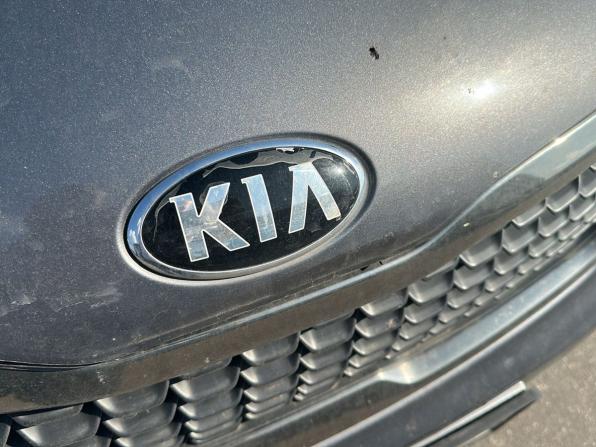 Kia Rio III Рестайлинг с пробегом 2017 года, цена 985 000 рублей, 97000 км, хэтчбек, Автокод Объявления