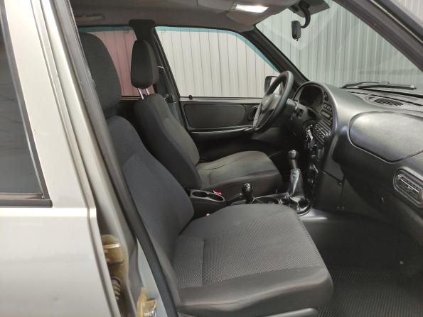 Chevrolet Niva I Рестайлинг с пробегом 2012 года, цена 563 000 рублей, 153708 км, внедорожник, Автокод Объявления