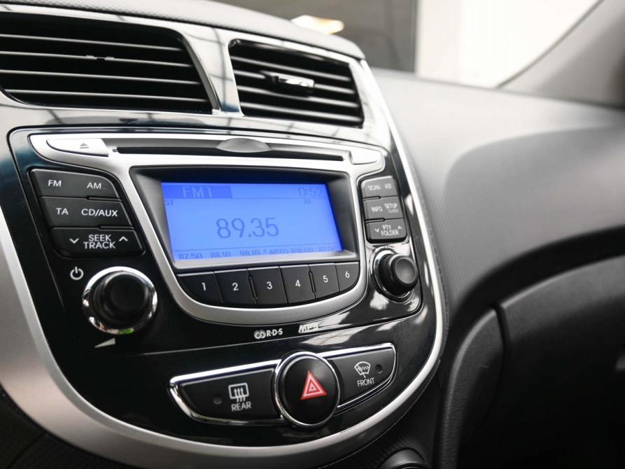 Hyundai Solaris I Ростов-на-Дону  - изображение 15