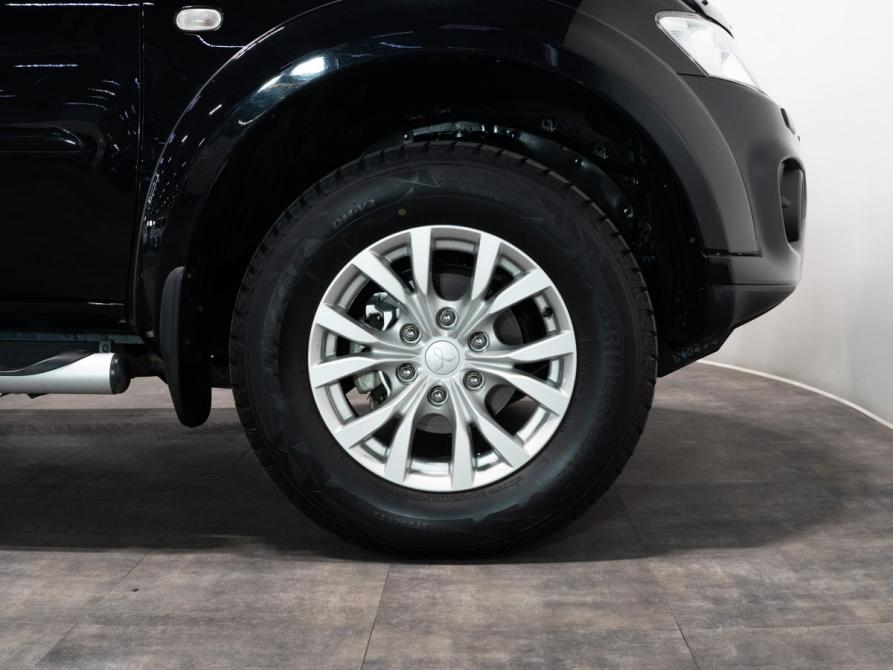 Mitsubishi Pajero Sport II Рестайлинг Чита  - изображение 20