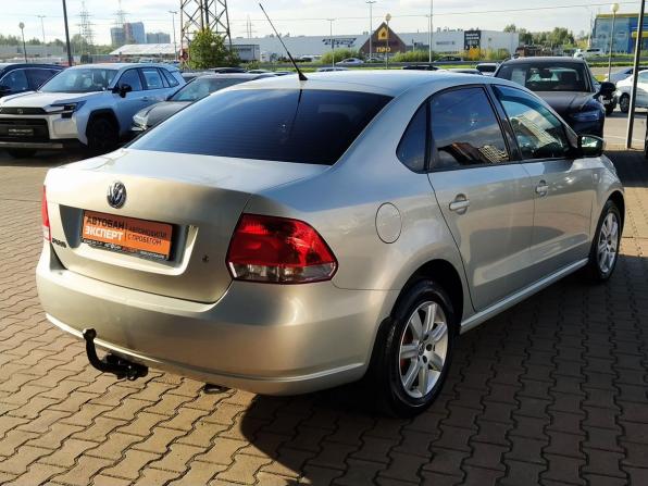 Volkswagen Polo V с пробегом 2012 года, цена 739 000 рублей, 119773 км, седан, Автокод Объявления