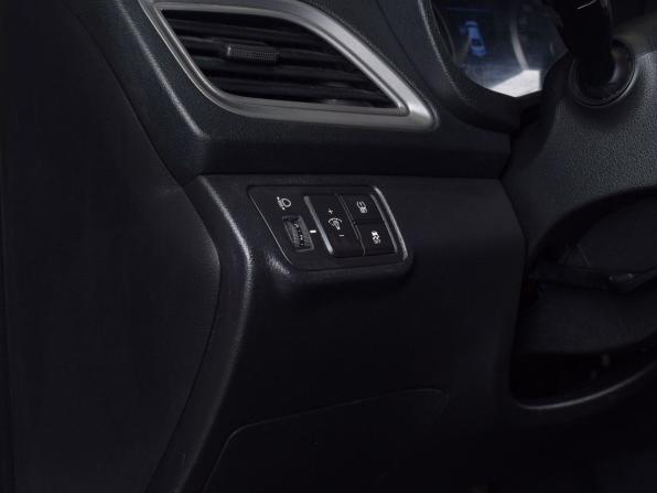 Hyundai Solaris II с пробегом 2019 года, цена 979 995 рублей, 144570 км, седан, Автокод Объявления