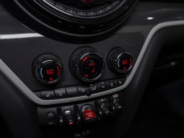 Mini Countryman II с пробегом 2017 года, цена 1 900 000 рублей, 112449 км, внедорожник, Автокод Объявления