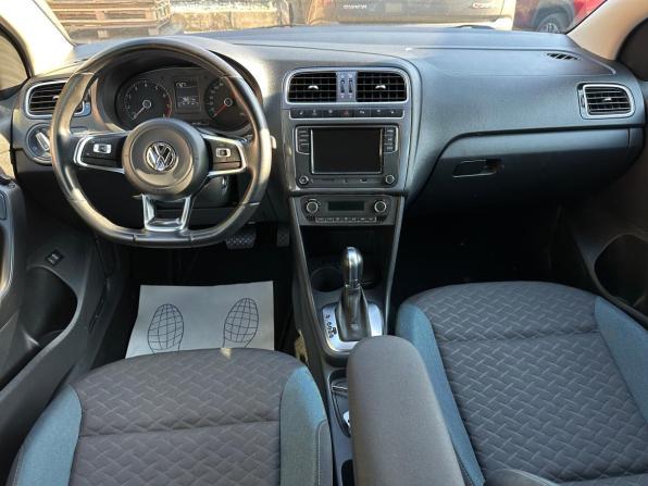 Volkswagen Polo V Рестайлинг с пробегом 2019 года, цена 1 463 000 рублей, 96000 км, седан, Автокод Объявления