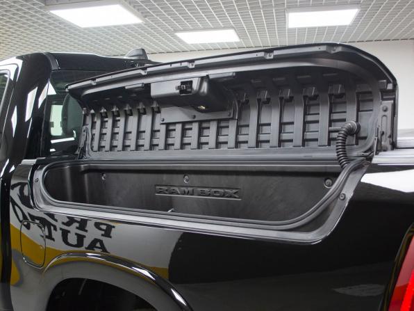 Ram 1500 V Рестайлинг с пробегом 2026 года, цена 12 299 000 рублей, 40 км, offers.body_type.unknown, Автокод Объявления