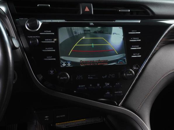 Toyota Camry VIII (XV70) с пробегом 2018 года, цена 2 606 000 рублей, 178199 км, седан, Автокод Объявления